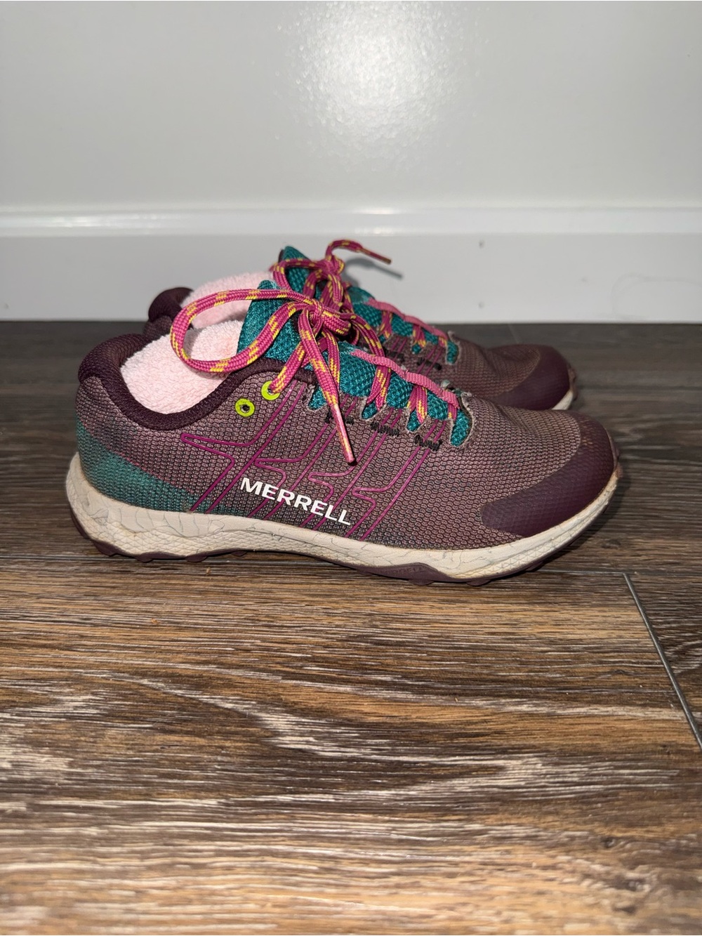 Merrell little girl Burgundy & Teal Trail Sneakers